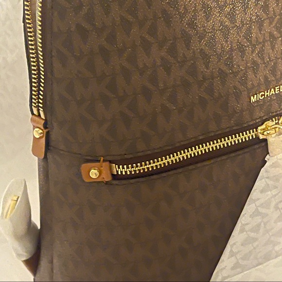 MICHAEL KORS Rhea Medium Slim Logo Backpack -Brown - Picture 7 of 12